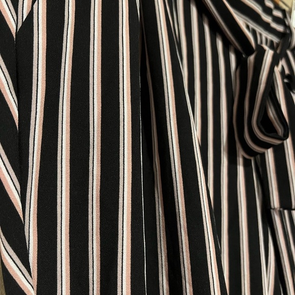 Torrid Multi Stripe Crepe Tie Front Tapered Pants With Belt Size 2 (18-20) - Picture 6 of 12